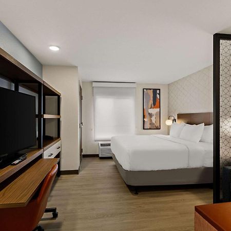 Everhome Suites El Paso Airport Near Fort Bliss Loma Terrace Exterior foto