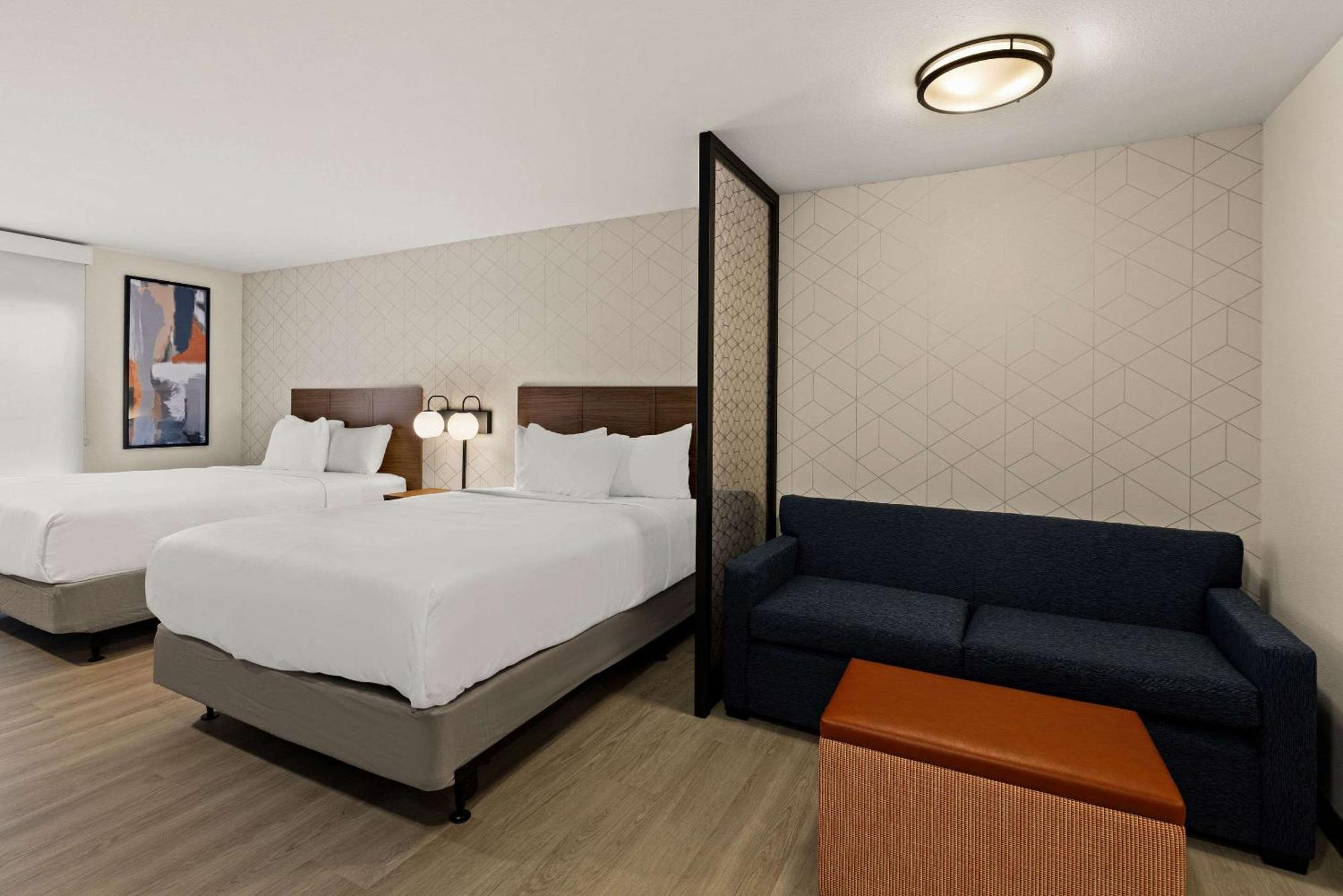 Everhome Suites El Paso Airport Near Fort Bliss Loma Terrace Exterior foto